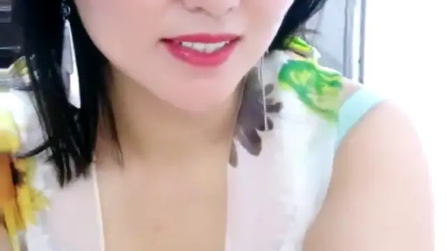 [直播] 推薦 山東超市的老闆娘 【北冥有魚】 帶表妹初下海 店裡還有人 就要露奶子 約情人來啪啪