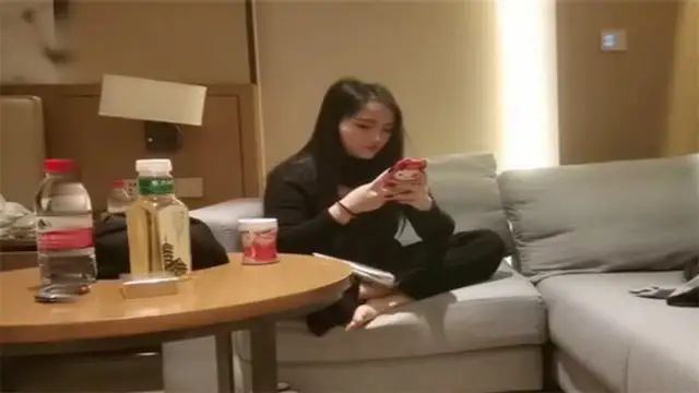 文軒探花,大美女車頭燈真亮眼,身材火爆